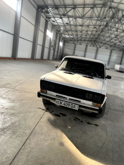 Vaz 21-06 avtimobili Sotilmoqda