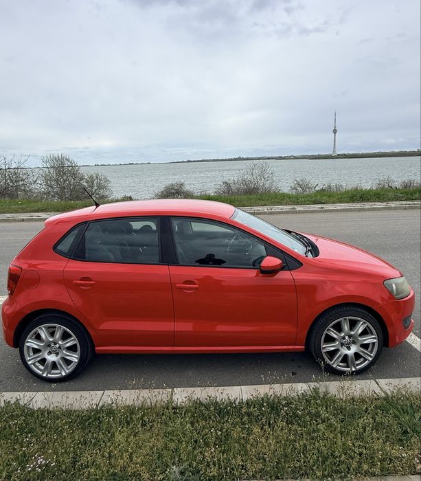 VOLKSWAGEN Polo 2014 — imagine 4