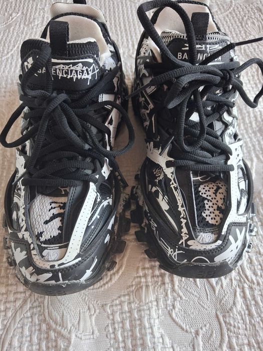 Balenciaga Track Grafitti Mesh 'White/Black' 42