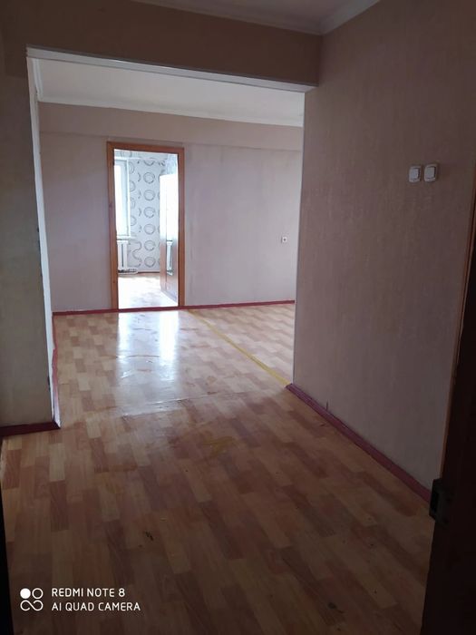 Продам 4-х комн квартиру