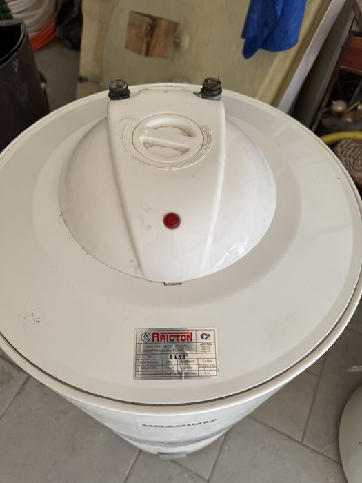 Ariston nagrivatel 100ml