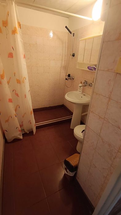 Двустаен апартамент в кв К.Париж