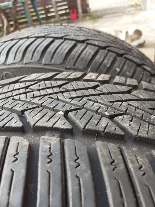 Vand jante originale Audi pe 16 cu cauciucuri de iarna 205 55 r16