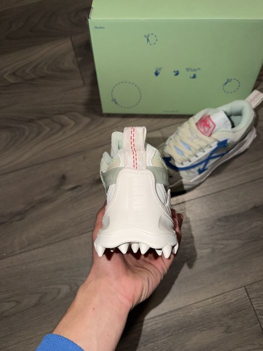 Off White Odsy 1000