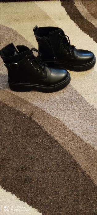 Зимни черни боти