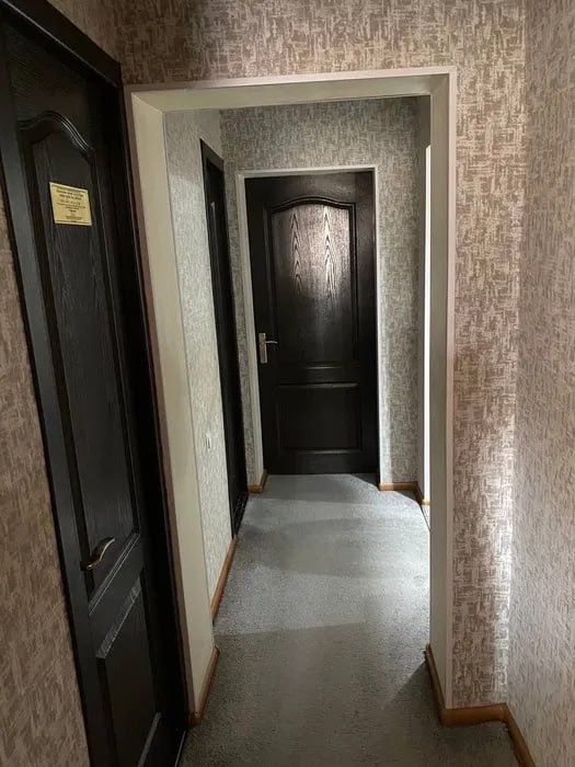 Бабура Продаётса 2в3/4/9 Рувд Срочна отдл вход 65кв.м