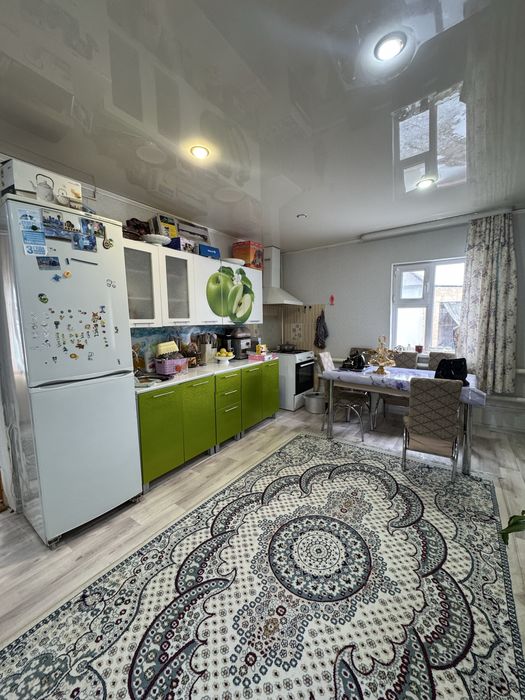 Продам дом с времянкой