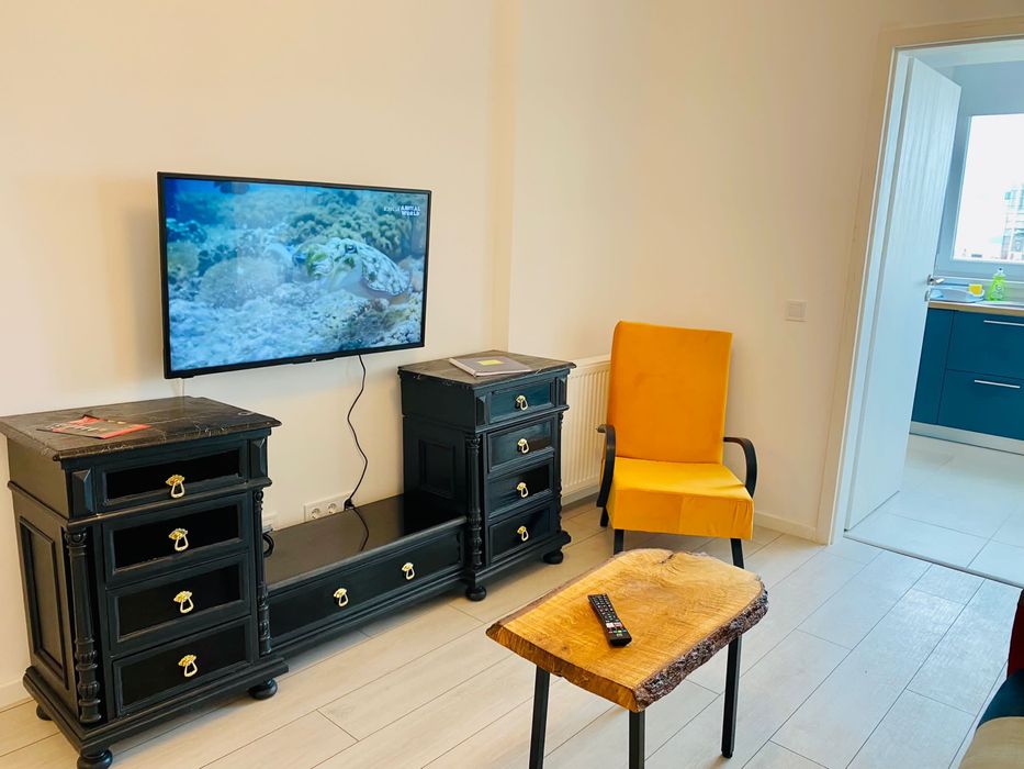 Inchiriez garsoniera regim hotelier  Militari Lujerului