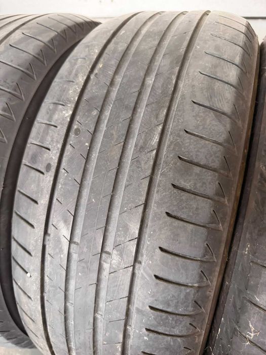 Anvelope 225 50 18 Vara Bridgestone