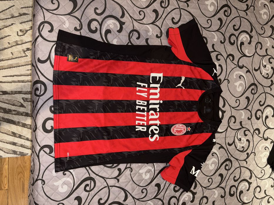 Puma Milan, Nike, Under Armour