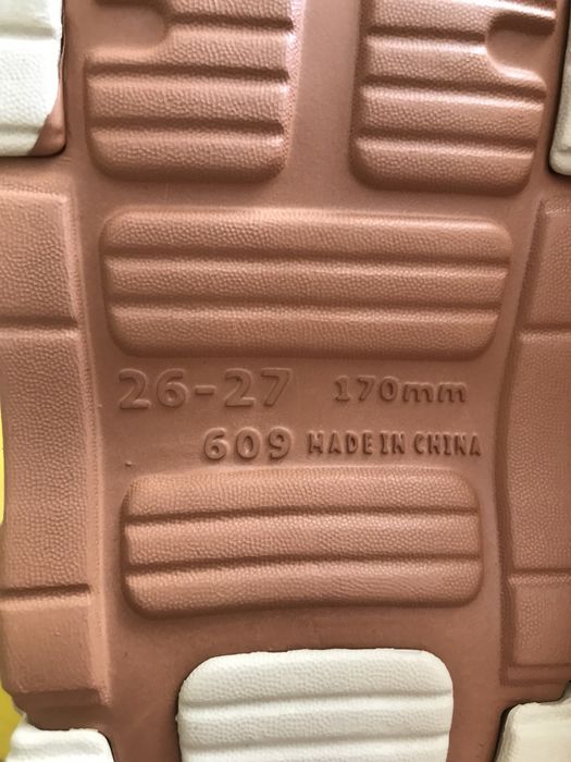 Продам новые кроксы