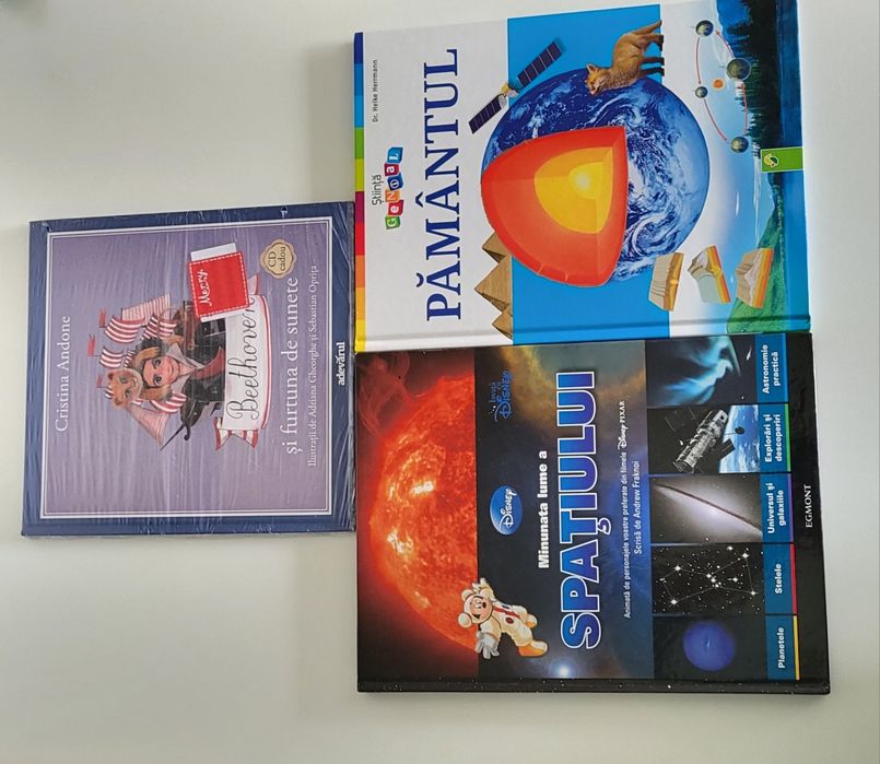 Diferite carti de povesti pentru copii in engleza, germana si romana