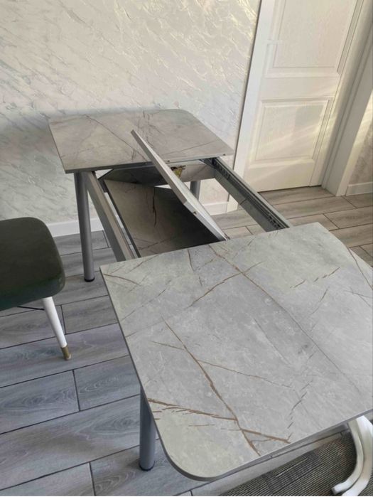 Раздвижной стол.