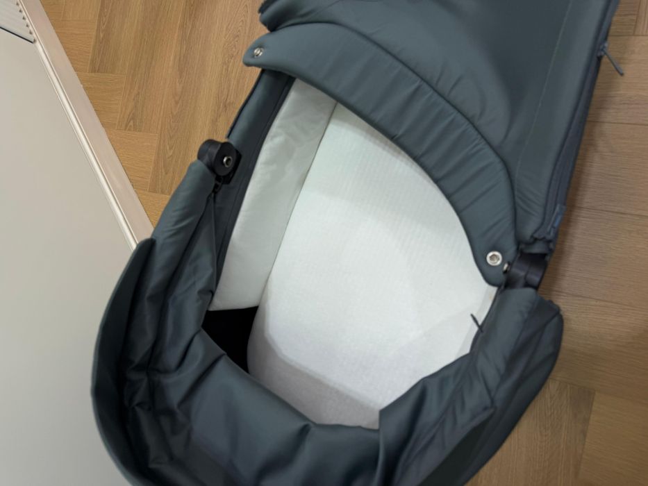 Продам люлька easywalker rockey