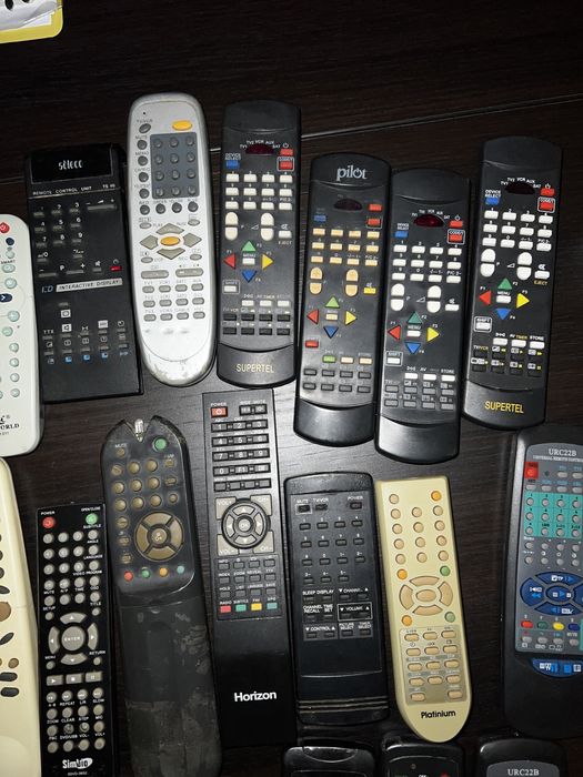 Telecomenzi diverse aparaturii