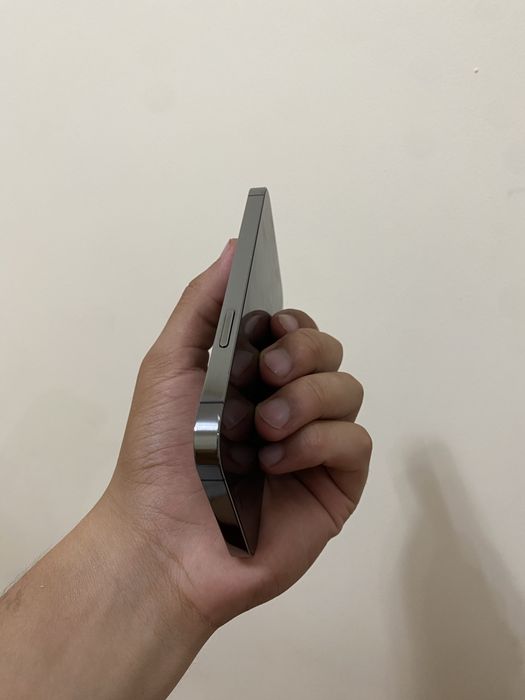 Iphone 12 pro sotiladi sroshni