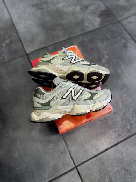 New Balance 9060