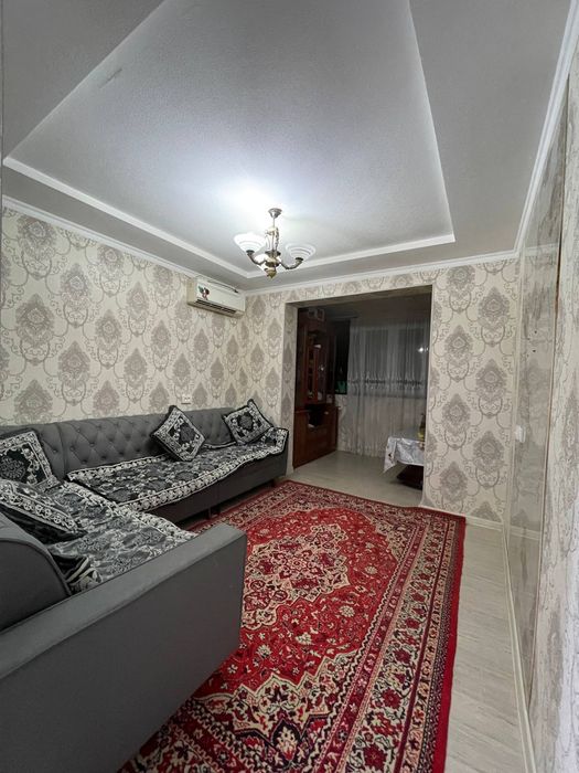 Срочно продаётся 4х комнатная квартира на Микрараене!