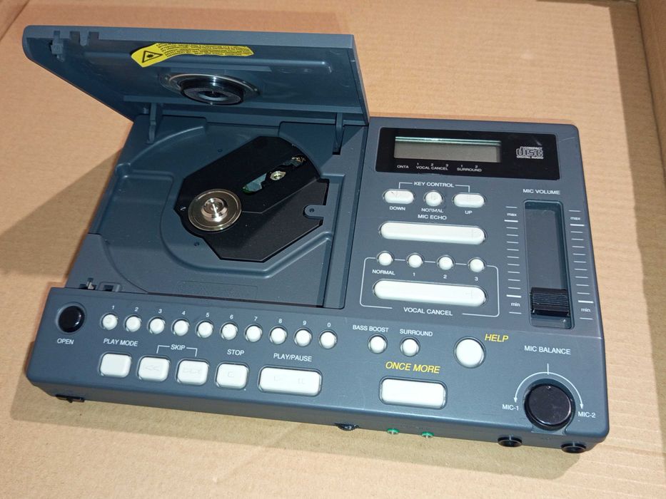 Колекционерски дискмен Citizen CD8700