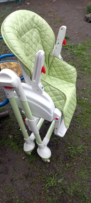 Детское кресло для кормления