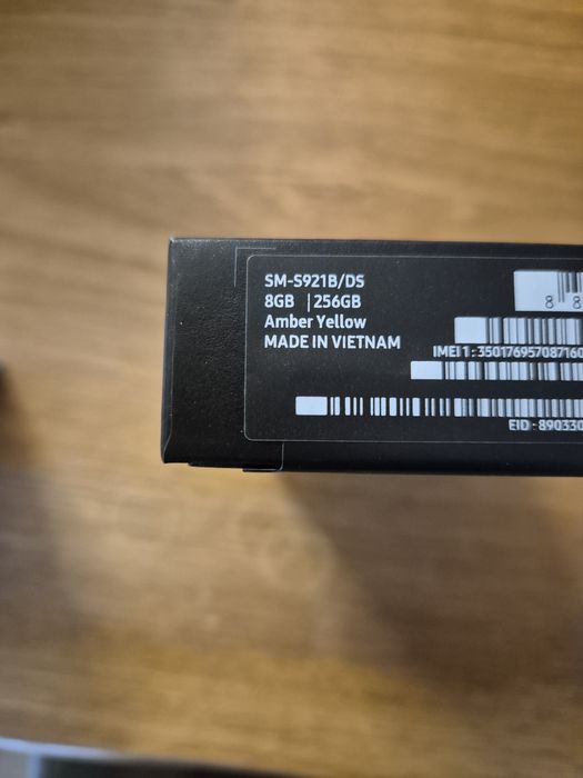 Samsung Galaxy S24 Amber yellow 256gb 24м гаранция А1