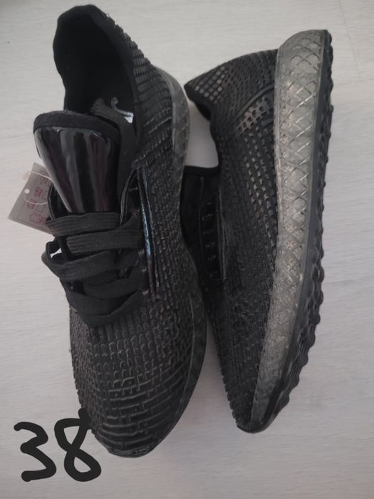 Vând pantofi dama 35lei bucata, noi