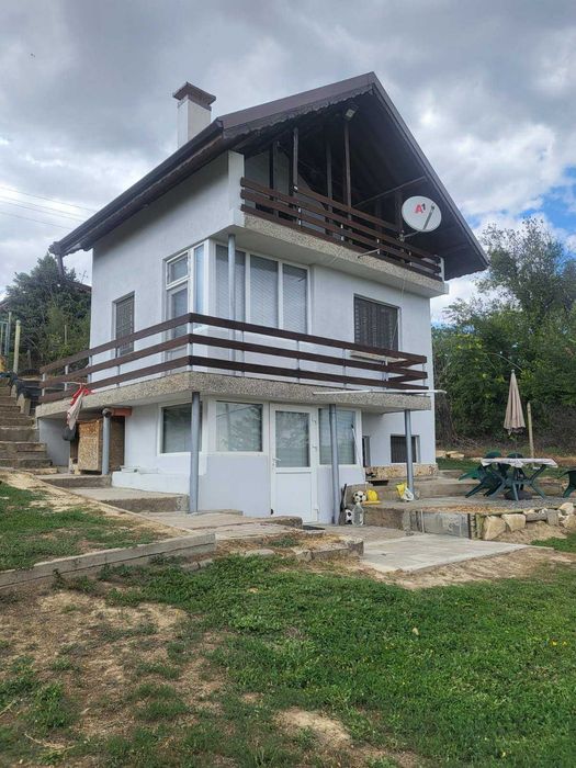 Продава се Къща в Русе, Промишлена зона - Запад - 78 кв.м за 491 €/кв.м - Снимка #1