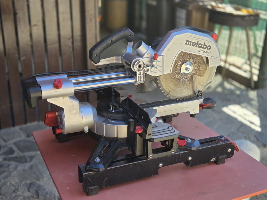 Metabo KGS254M fierastrau circular culisant