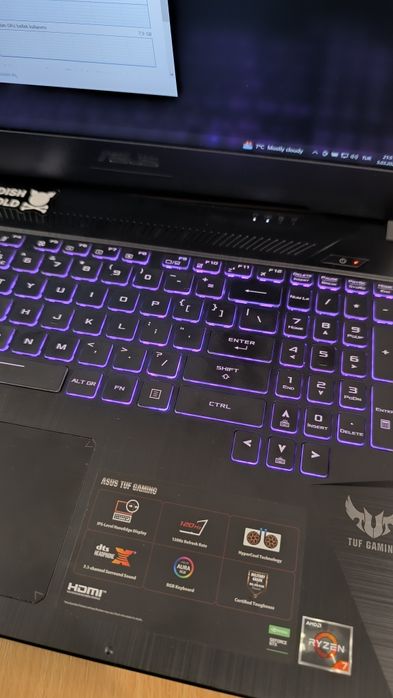 Asus Tuf Gaming Laptop FX505DU