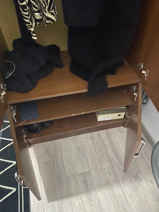 Продам шкаф в хорошем состоянии