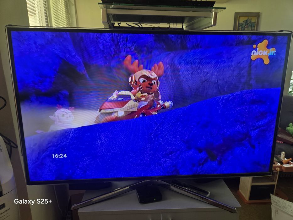 Smart TV Samsung 48 инча UE48H6400AW 3D Full HD