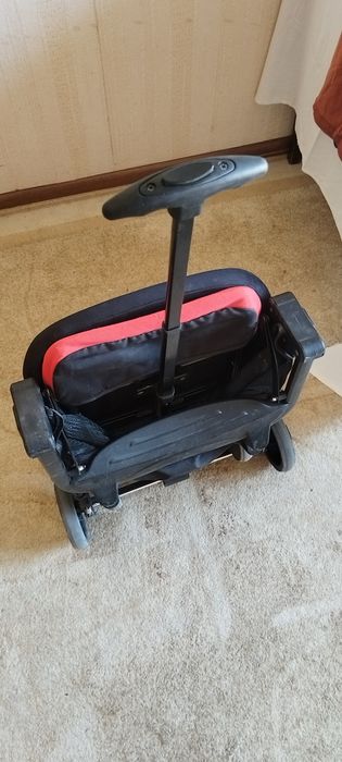 Продам коляску Б/у. В отличном состоянии.