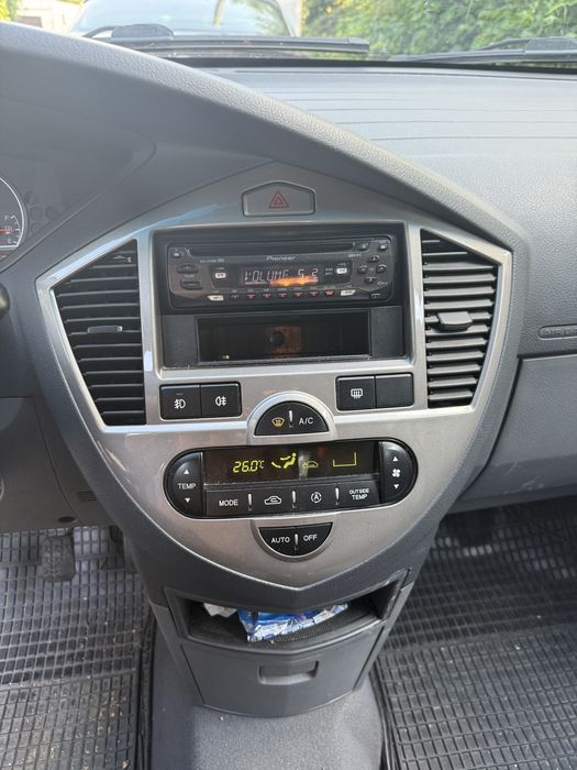 KIA Carens 2.0 CRDI EX
