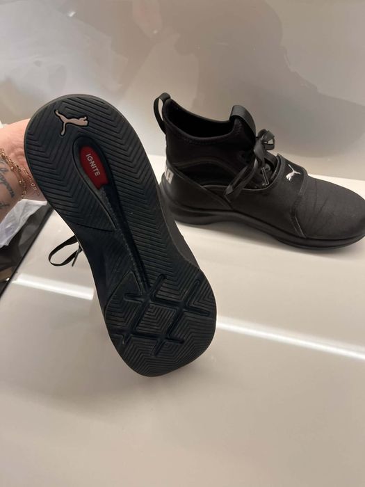 Puma дамски кецове