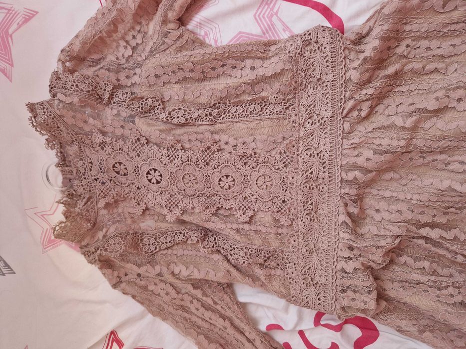 Рокля с дантела с размер