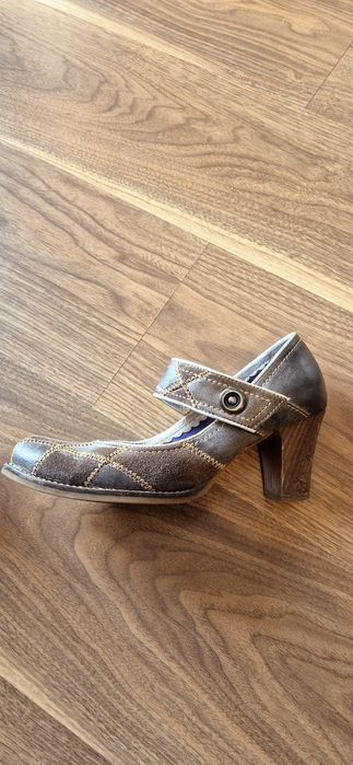 Pantofi piele, mar 37, toc gros