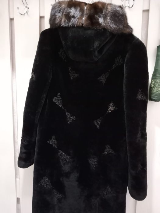 Продам шубу мутон