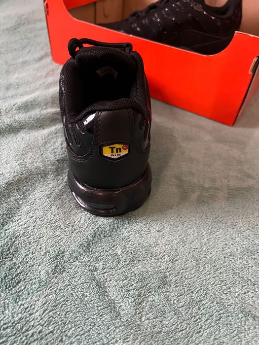 Маратонки Nike+подарък