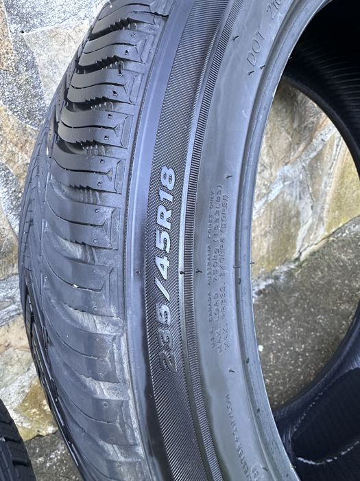 Гуми Hankook 235/45/18