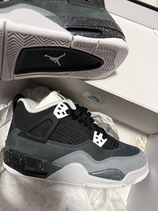 Vand adidasi Air jordan  retro 4 gs fear 2024