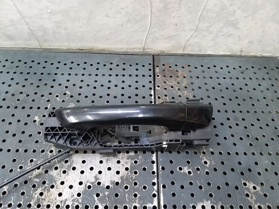 Maner usa stanga fata vw golf 6 5k 5n0839885g