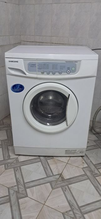 Стиральная машинка Samsung  5 кг