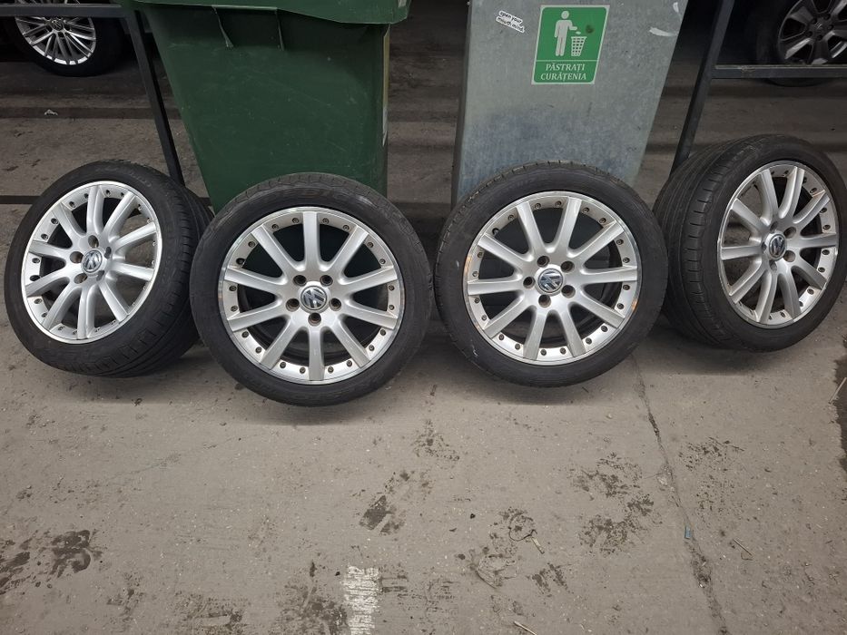 Vând jante volkswagen r17