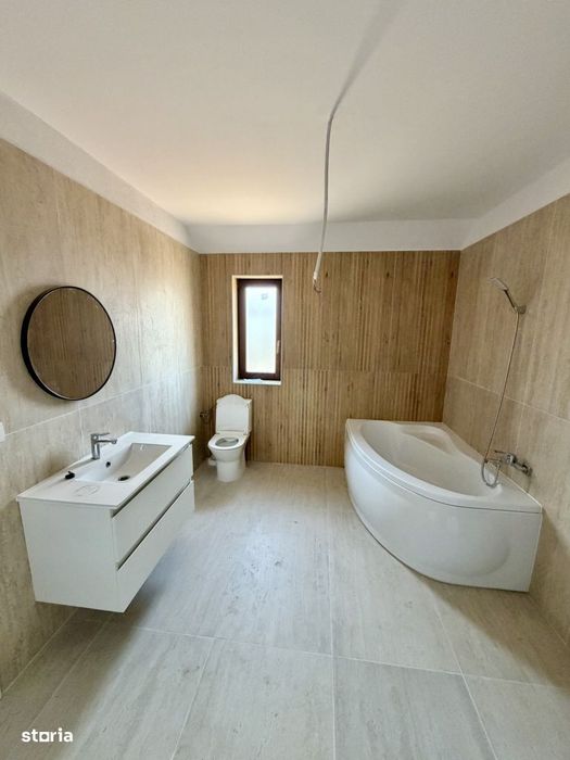 Pozitie Excelenta, Super Pret, 4 Camere