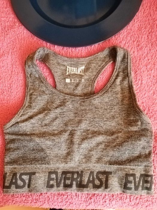 Bustieră sport, gri, noua de la Everlast, marimea: 36! Fara eticheta!