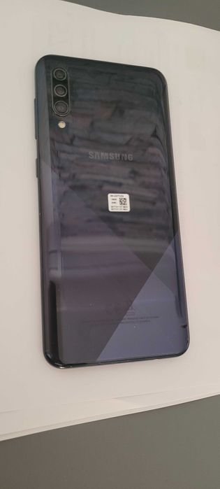 Смартфон Samsung Galaxy A30s, Dual SIM в много добро състояние