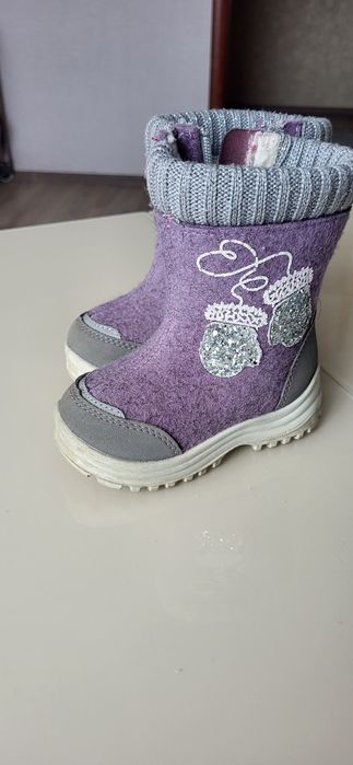 Отличные тёплые валенки, 24 размер