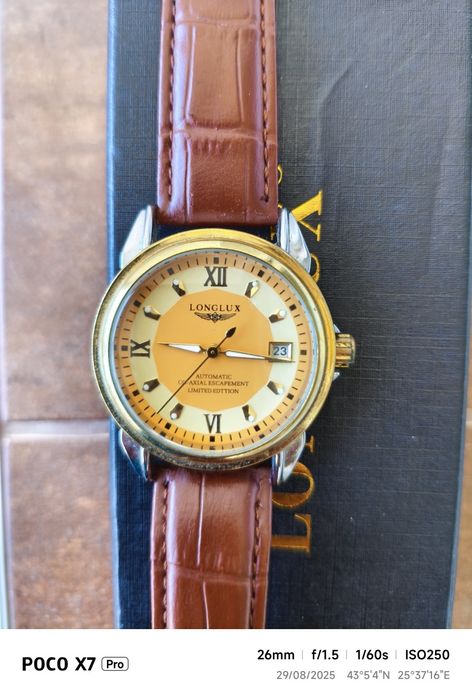 Longlux mechanical watch 3 ATM stainless steel 38 mm.