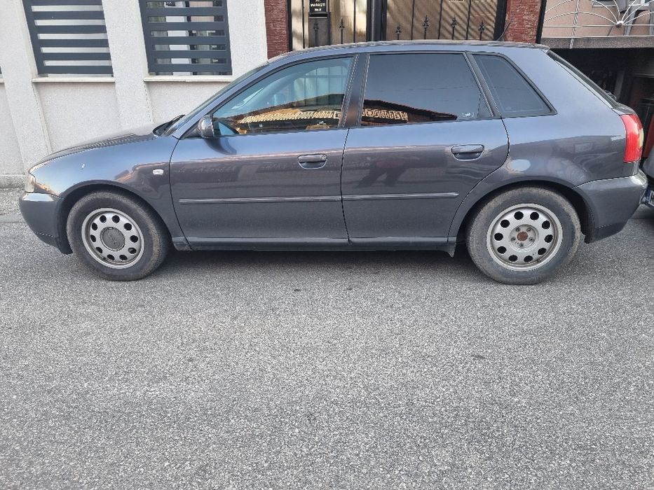 De vânzare AUDI A 3 (RADIAT))