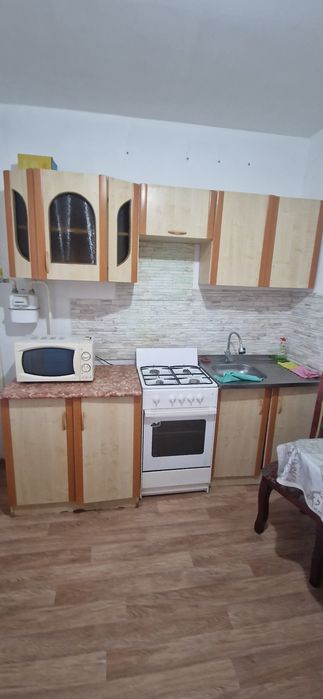 Продам кухонный гарнитур